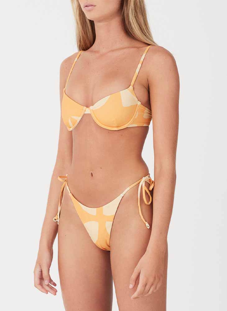 Balconette Top & Retro Tie Curve Brief