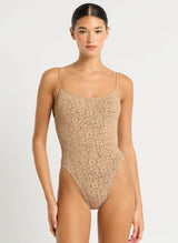 Low Palace One Piece