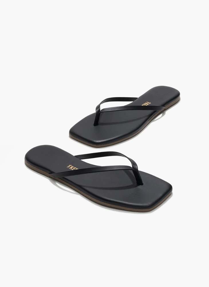 Square Toe Lily