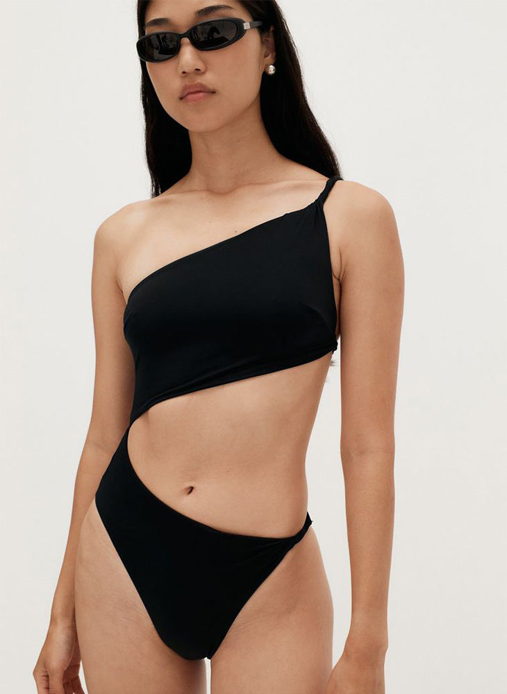 Cut Out Twisted One Piece